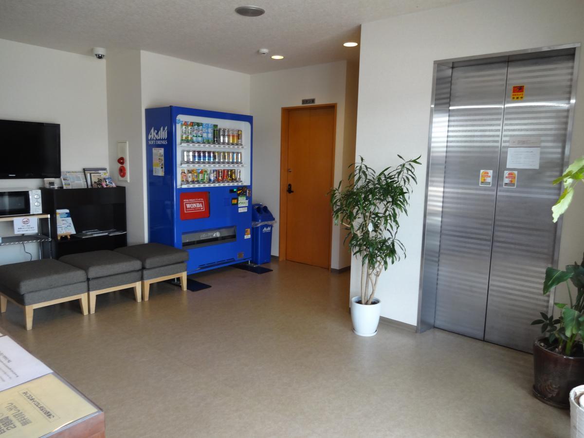 Ushiku City Hotel Ekimaekan Buitenkant foto